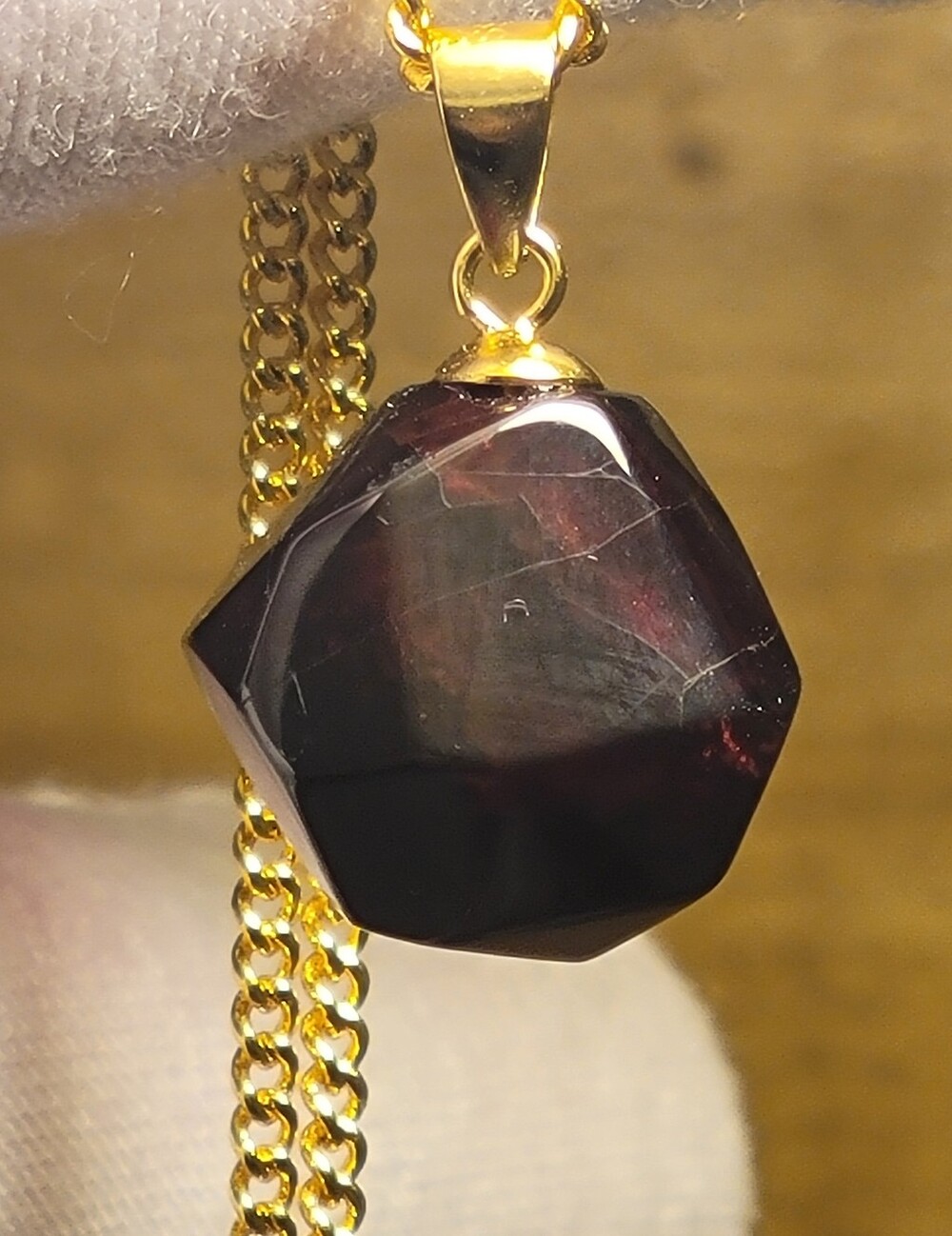 26.90ctw Beautiful Polished Natural Garnet W/ 925 Gold Vermeil Bail